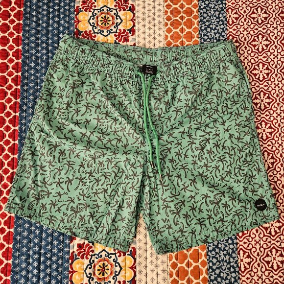 RVCA XL Men's Shorts Green-ish‎ Palms Vacation Fun Print Swim Wear Board Shorts - Picture 1 of 8
